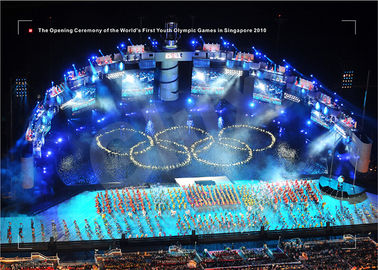Glux, das LED-Schirme für Jugend-Olympische Spiele 2010 in Singapur annonciert