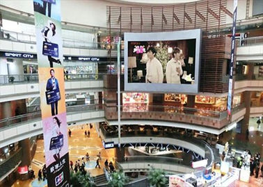 LED-Anzeige Werbung im Freien SMD für Mall P10 imprägniern farbenreichen Schirm